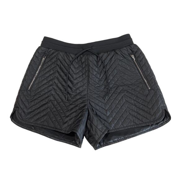 Athleta Black Apres Quilted Ski Shorts Women's Size 6 Water and Wind Resistant - Picture 2 of 10
